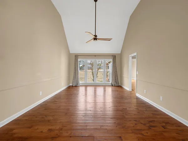 $479,900 | 404 Grayson Drive, Moore, SC 29369