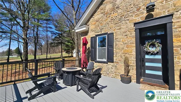 $749,900 | 2239 Wassergass Road, Hellertown, PA 18055