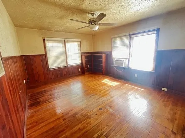 $1,100 | 351 Fagg Drive, Lewisville, TX 75057