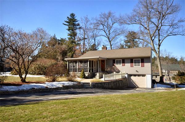 4 Fuller Road Chelmsford, MA 01824 - Photo 1 of 24 Gallery Image 1