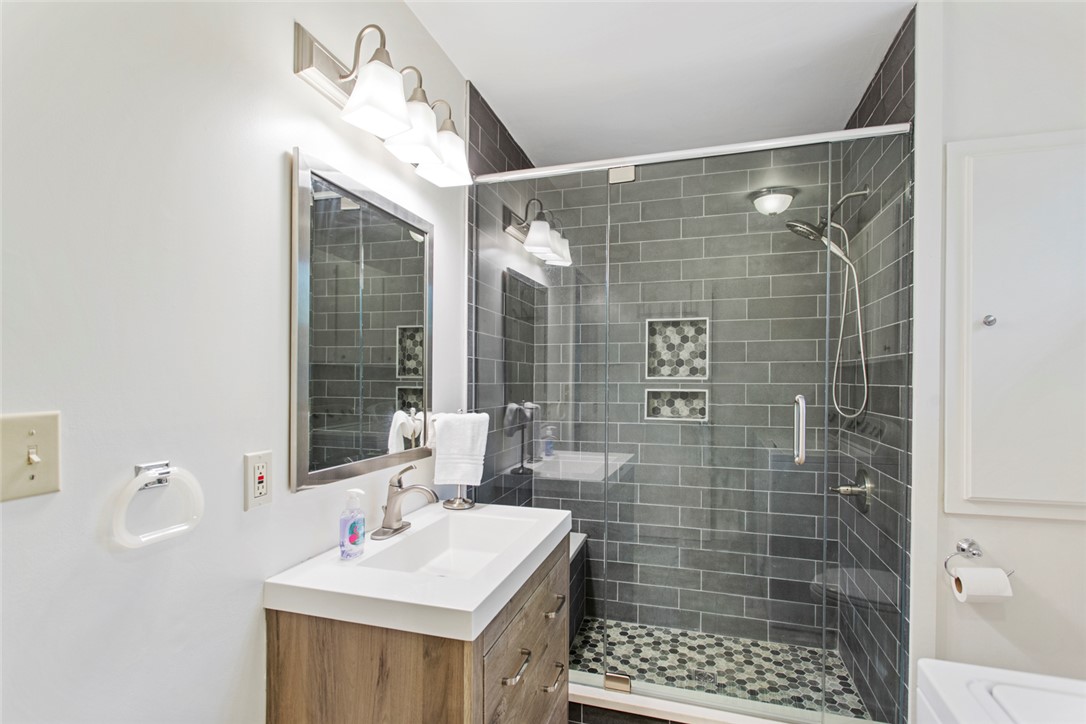 275 Lakeside Drive Mountain Rest, SC 29664 - Photo 20 of 39