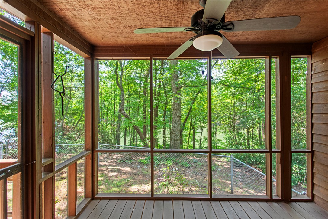 275 Lakeside Drive Mountain Rest, SC 29664 - Photo 23 of 39