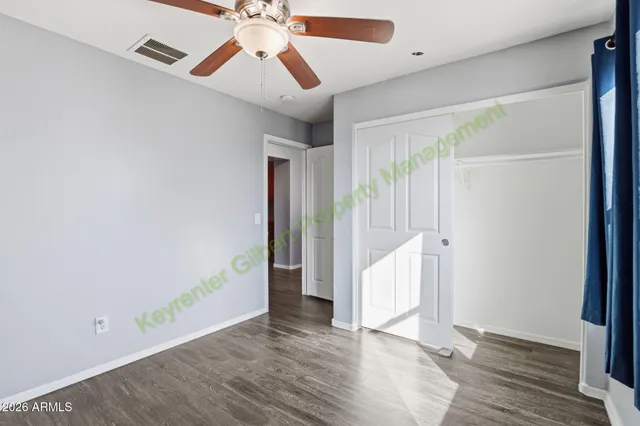 $2,600 | 1621 South Starling Drive, Gilbert, AZ 85295