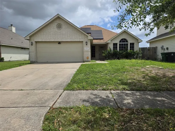 $1,950 | 12015 Rosecroft Drive, Houston, TX 77048