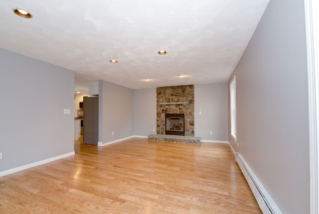 9 Saddleback Road Londonderry, NH 03053 - Photo 13 of 40 Gallery Image 13