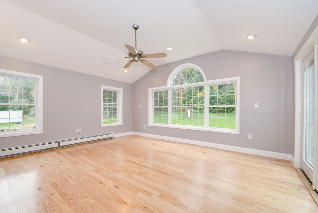 9 Saddleback Road Londonderry, NH 03053 - Photo 14 of 40 Gallery Image 14