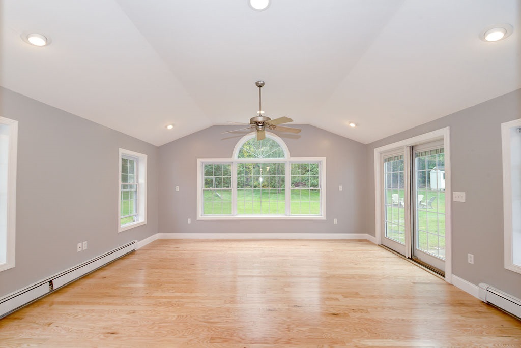 9 Saddleback Road Londonderry, NH 03053 - Photo 16 of 40 Gallery Image 16
