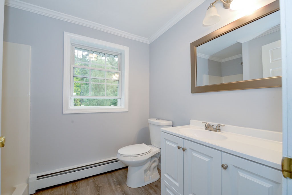 9 Saddleback Road Londonderry, NH 03053 - Photo 27 of 40 Gallery Image 27