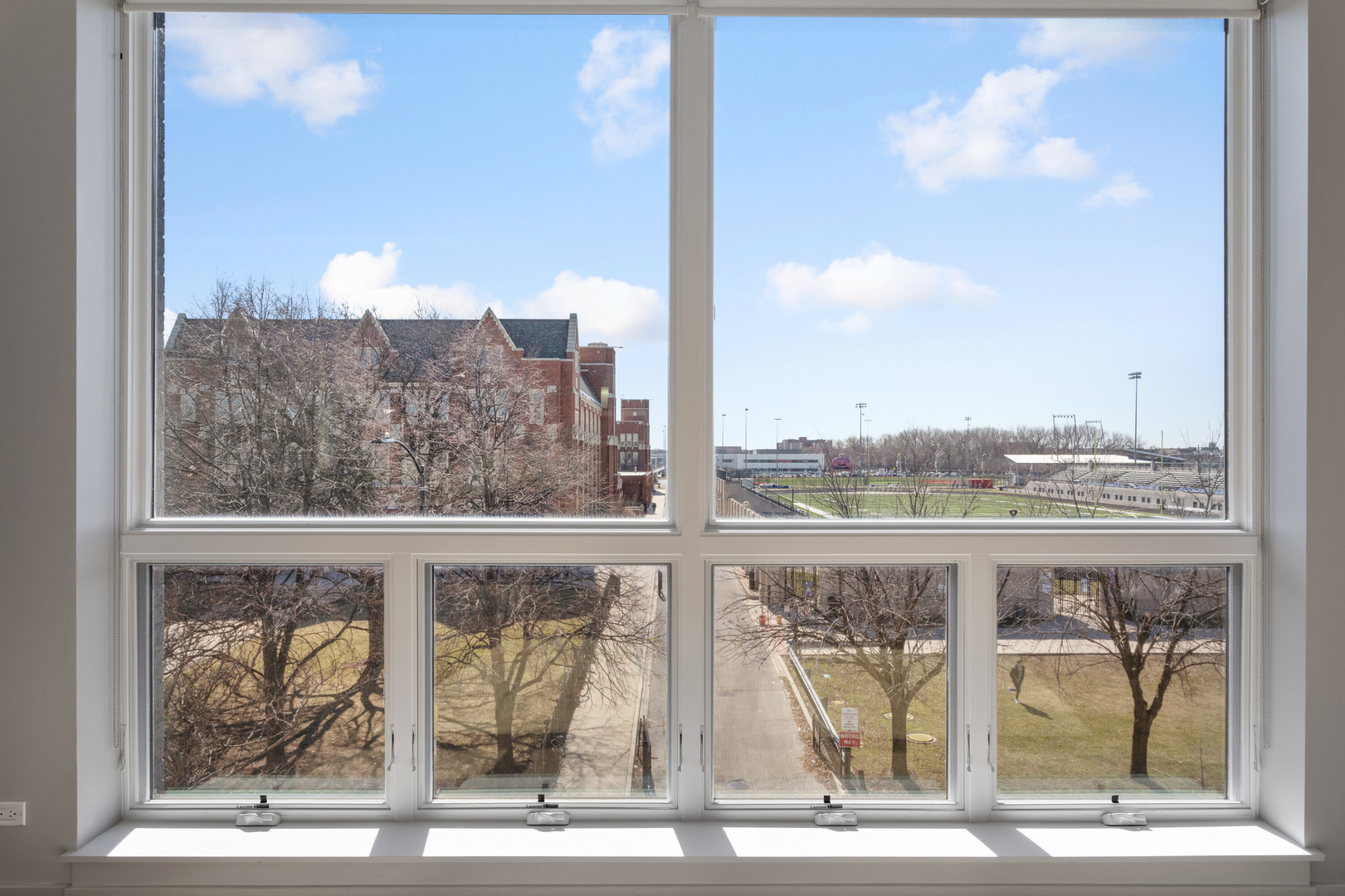 2518 West Addison Street, Unit 3W Chicago, IL 60618 - Photo 8 of 23 a view of a city from a living room