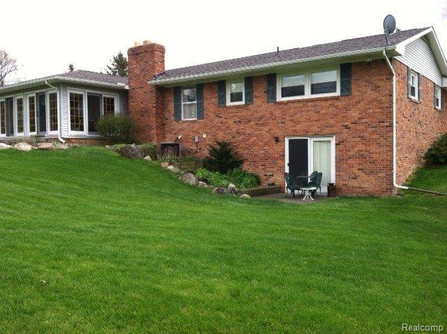 6270 Tripp Road Holly, MI 48442 - Photo 16 of 24 19.jpg