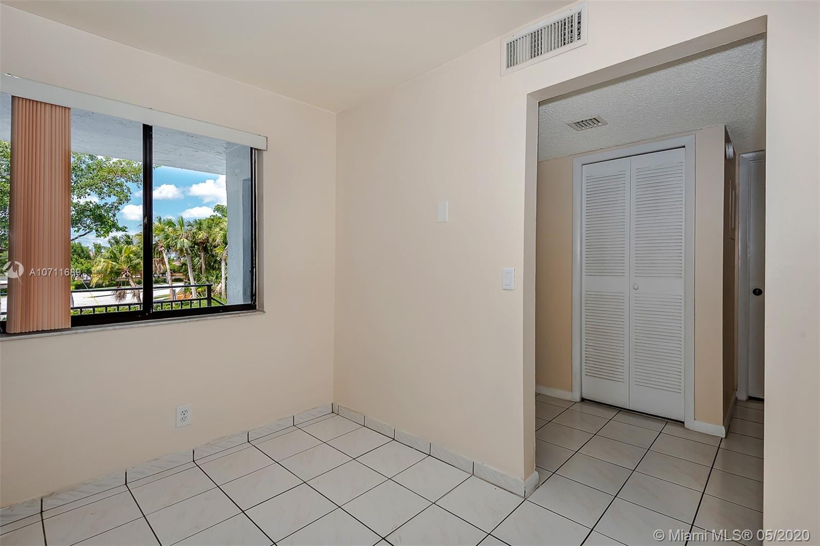 304 Racquet Club Road, Unit 204 Weston, FL 33326 - Photo 12 of 28