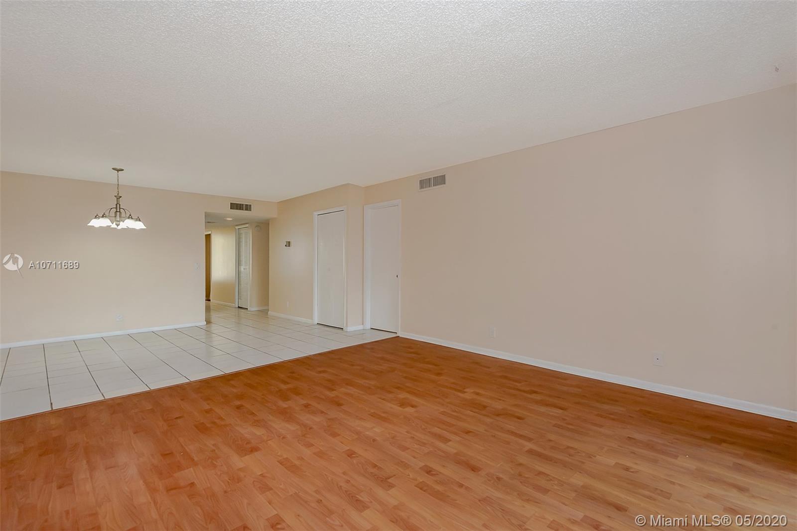 304 Racquet Club Road, Unit 204 Weston, FL 33326 - Photo 6 of 28