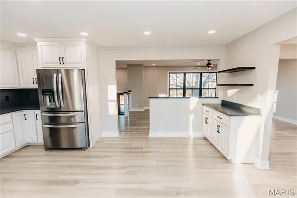 $420,000 | 30963 North 63rd Highway, Vienna, MO 65582