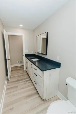 $420,000 | 30963 North 63rd Highway, Vienna, MO 65582