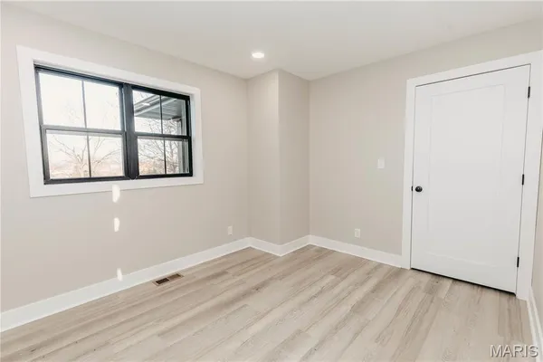 $420,000 | 30963 North 63rd Highway, Vienna, MO 65582