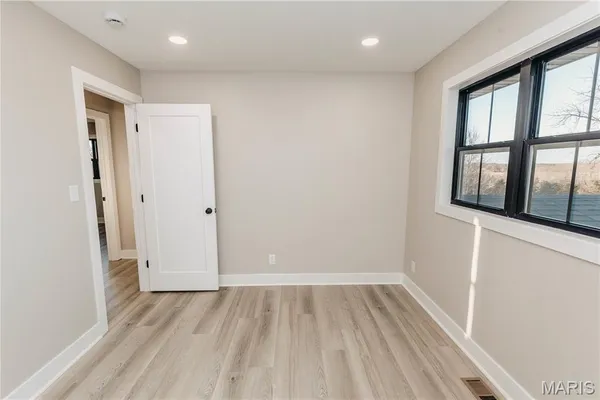 $420,000 | 30963 North 63rd Highway, Vienna, MO 65582