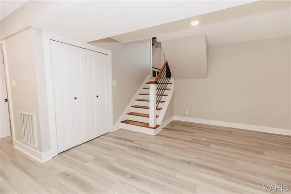 $420,000 | 30963 North 63rd Highway, Vienna, MO 65582