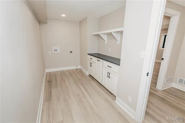 $420,000 | 30963 North 63rd Highway, Vienna, MO 65582