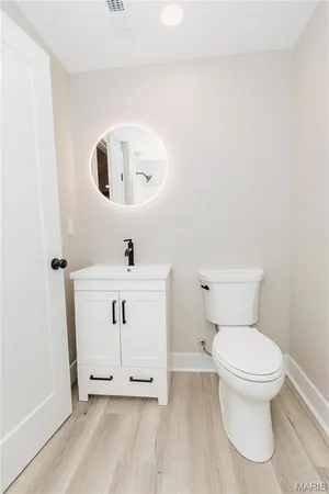 $420,000 | 30963 North 63rd Highway, Vienna, MO 65582