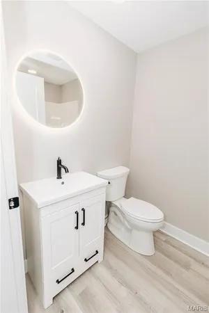 $420,000 | 30963 North 63rd Highway, Vienna, MO 65582