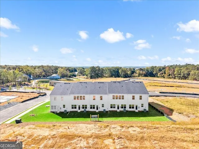 $239,900 | 2006 Fall Harvest Drive, Macon, GA 31216