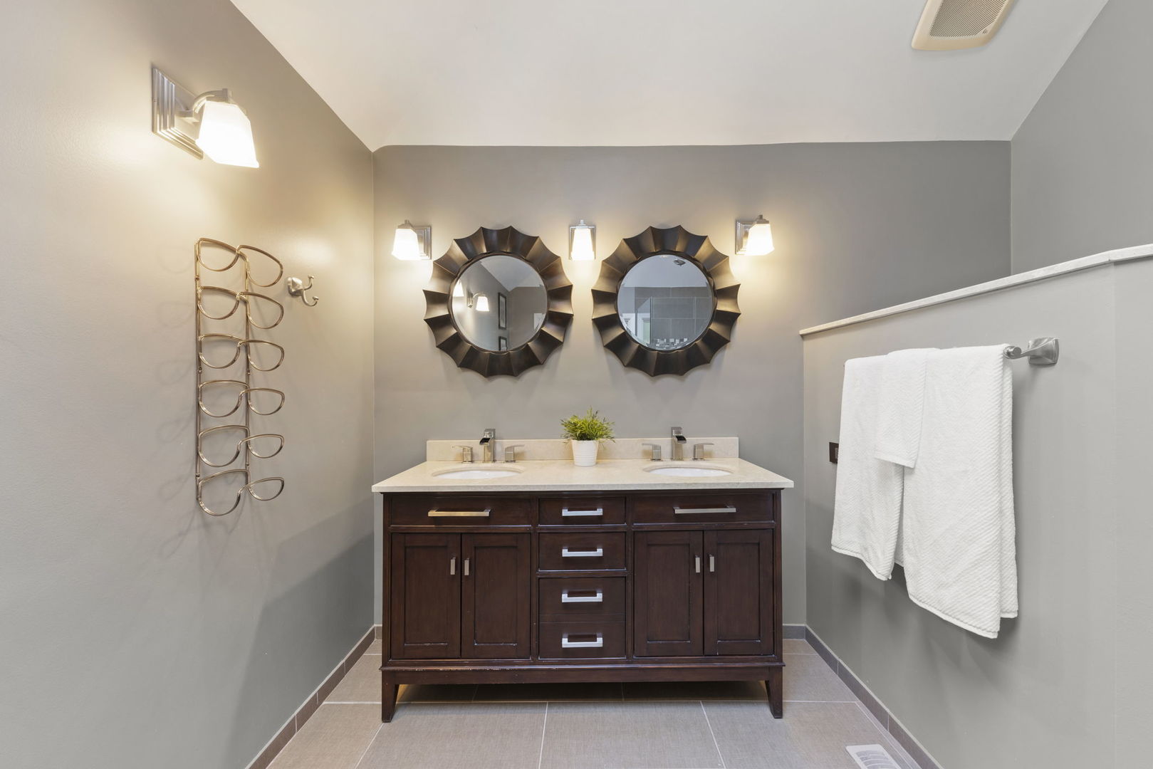 816 Spindletree Avenue Naperville, IL 60565 - Photo 27 of 54