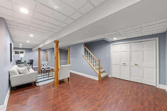 $830,000 | 816 Spindletree Avenue, Naperville, IL 60565