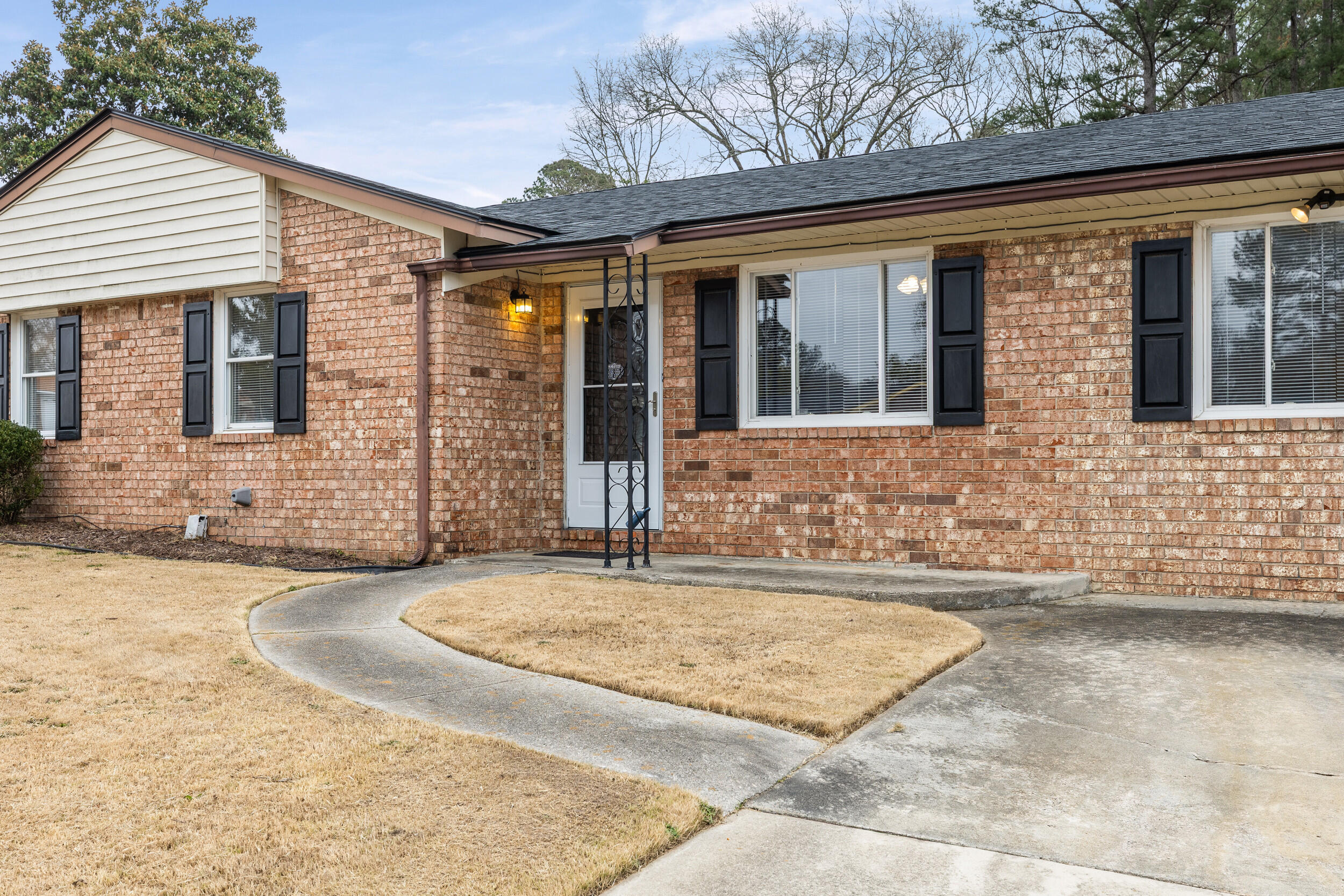 3552 Gardenbrook Drive Augusta, GA 30906 - Photo 4 of 35 2026-02-19_3552_gardenbrook_dr-srm-04