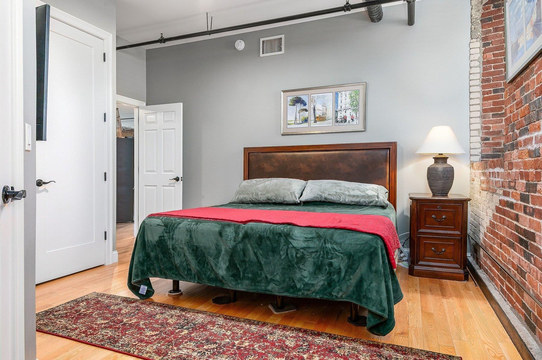 6 Bay Road, Unit 4 Newmarket, NH 03857 - Photo 18 of 60