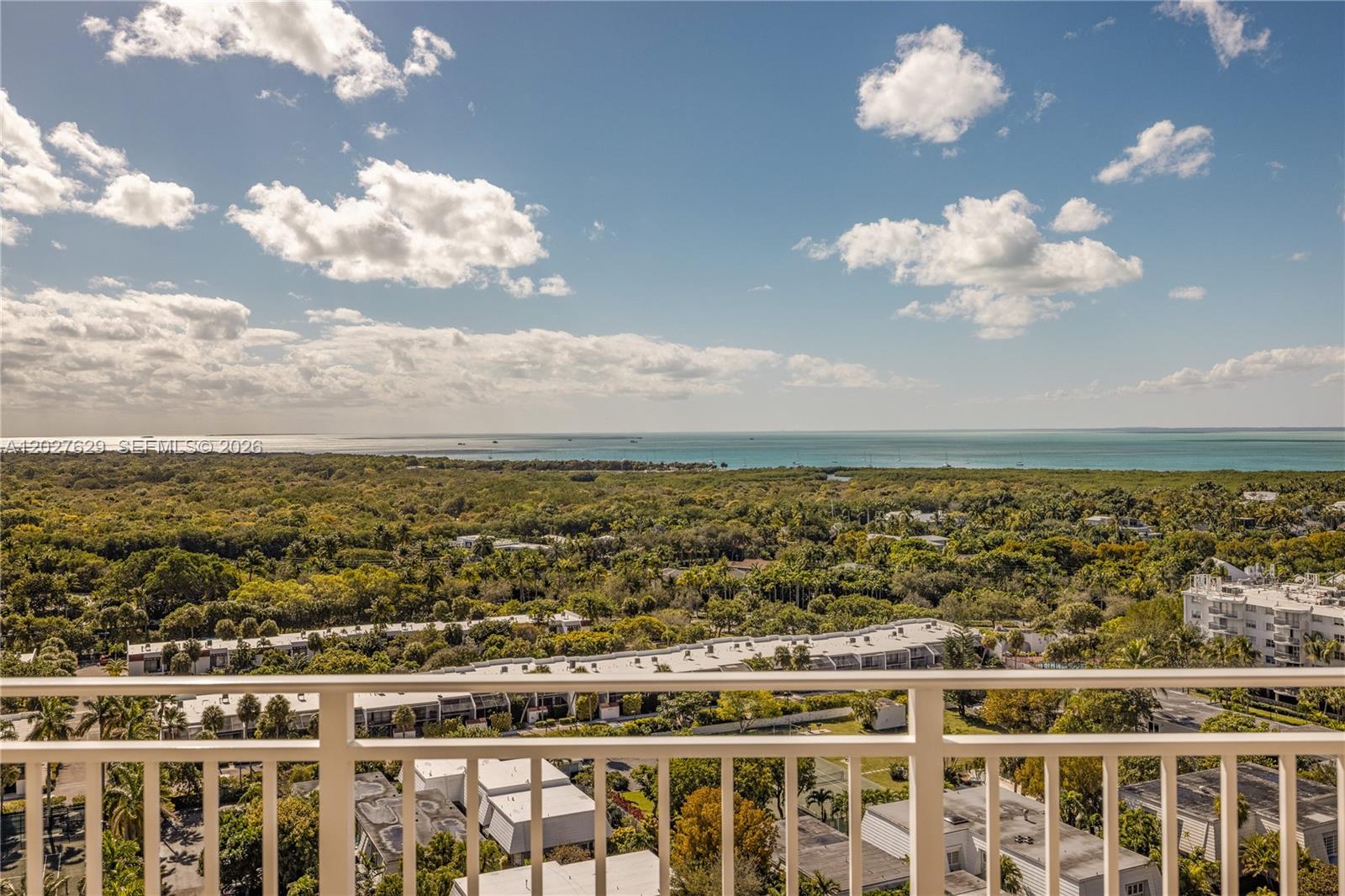 799 Crandon Boulevard, Unit PH8 Key Biscayne, FL 33149 - Photo 27 of 47 a view of a city