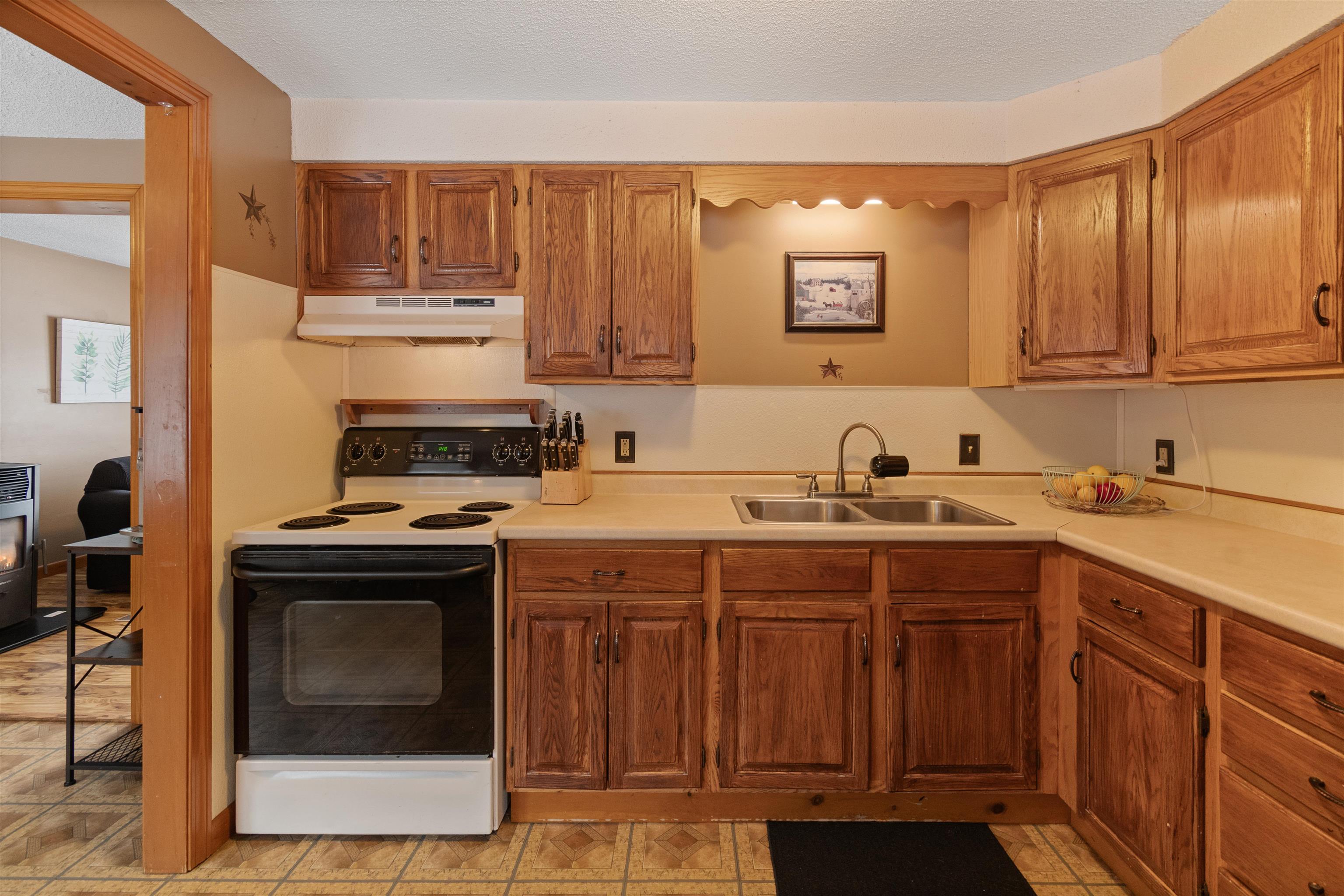 130 Websterville Road Barre Town, VT 05641 - Photo 8 of 42