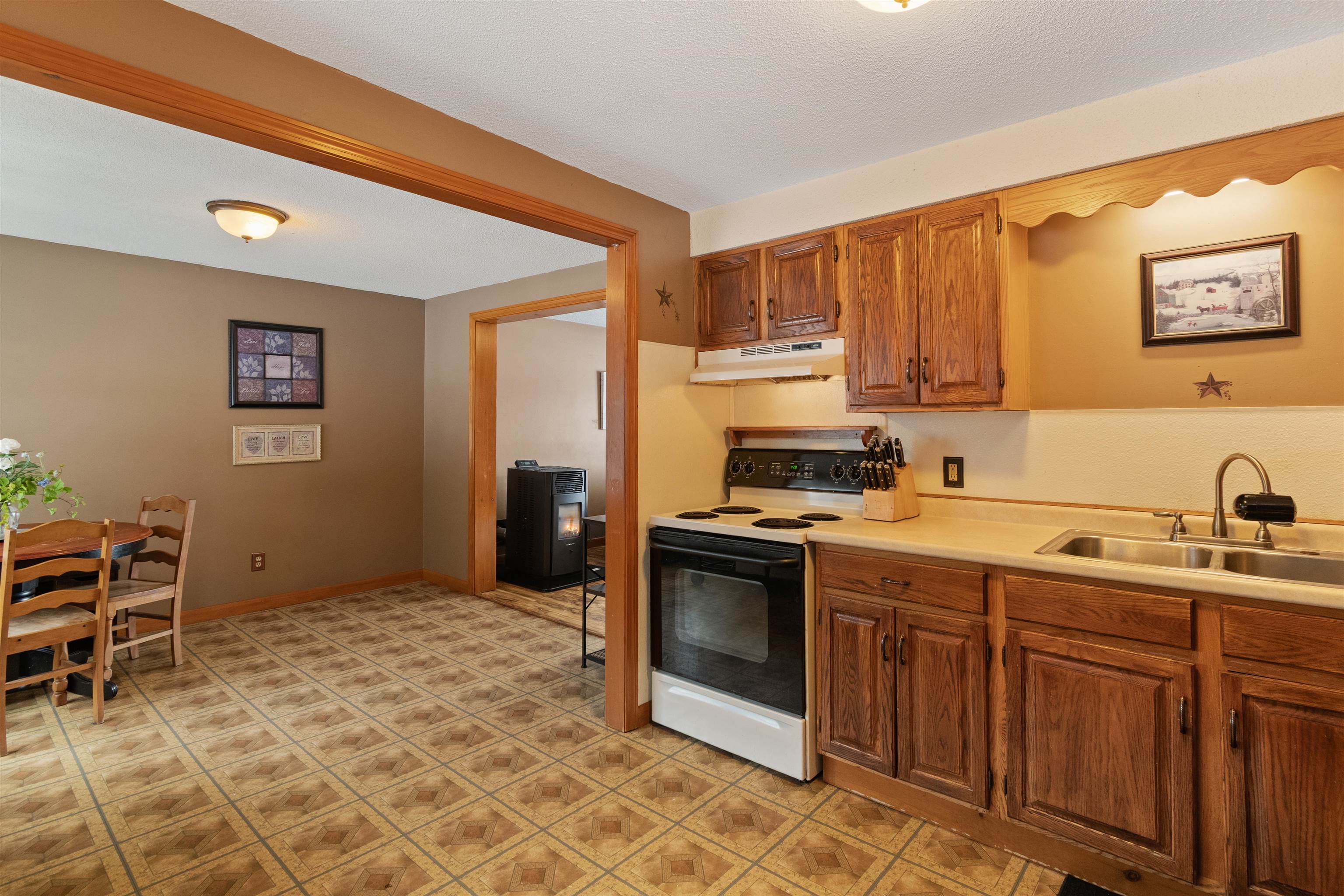 130 Websterville Road Barre Town, VT 05641 - Photo 10 of 42