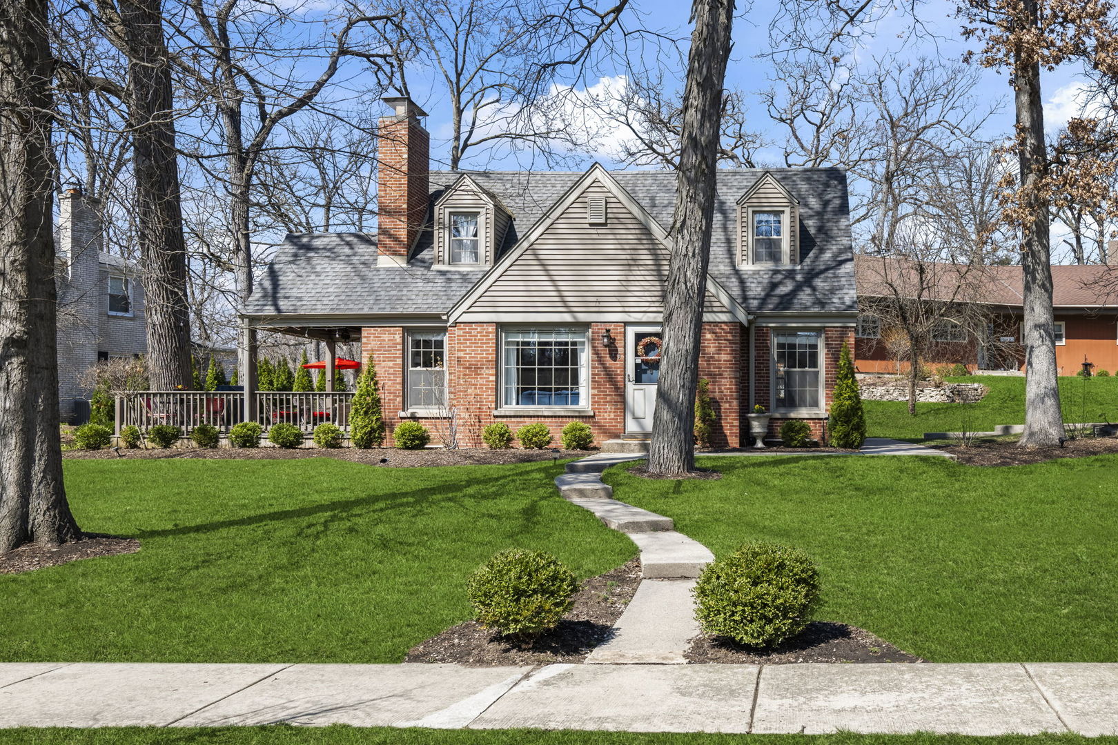 409 Valley Road Itasca, IL 60143 - Photo 2 of 41