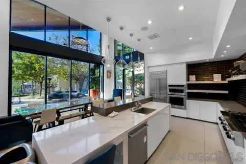 $1,345,000 | 2776 Via Alta Place, San Diego, CA 92108