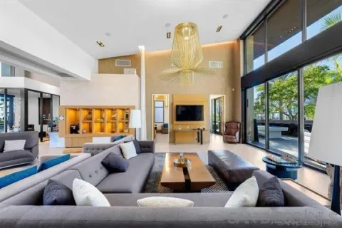 $1,345,000 | 2776 Via Alta Place, San Diego, CA 92108