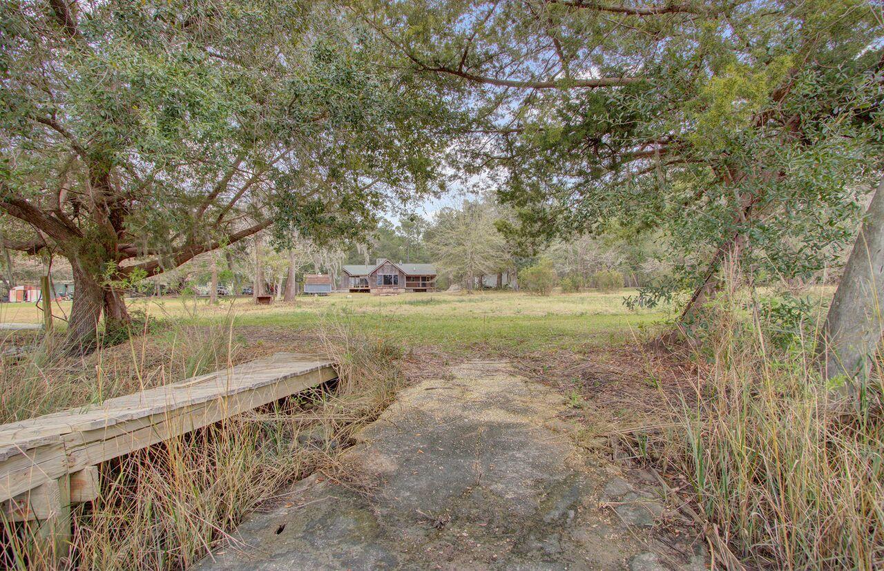 5762 Chisolm Road Johns Island, SC 29455 - Photo 2 of 30 7vb6ZDNH