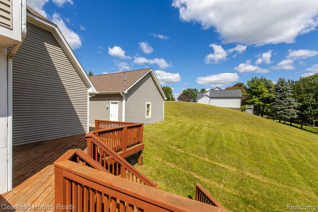 8088 Denton Hill Road Fenton, MI 48430 - Photo 41 of 56