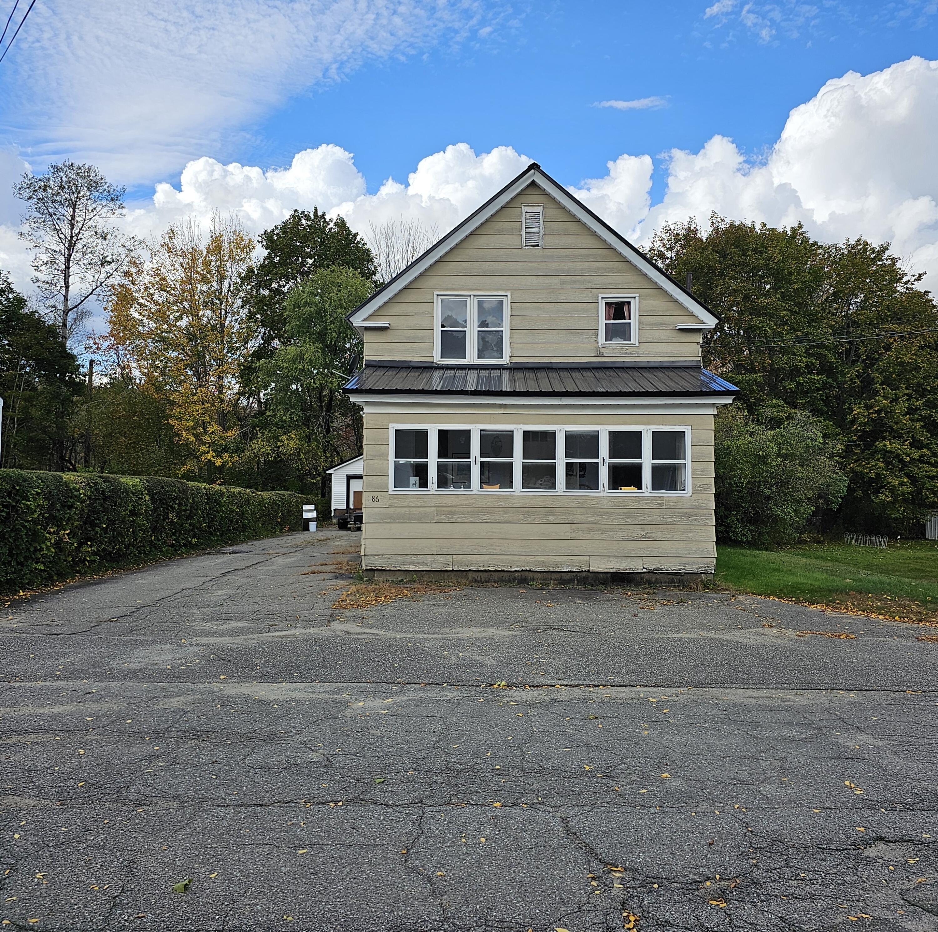 86 Bates Street Millinocket, ME 04462 - Photo 3 of 26 20231009_120523