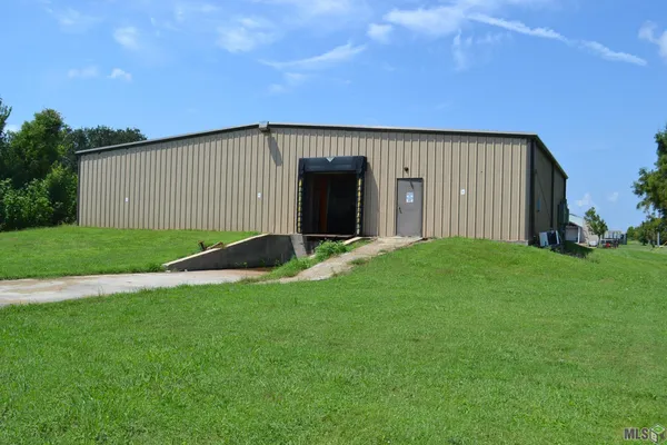 $585,000 | 18062 Hwy 3235 West, Galliano, LA 70354