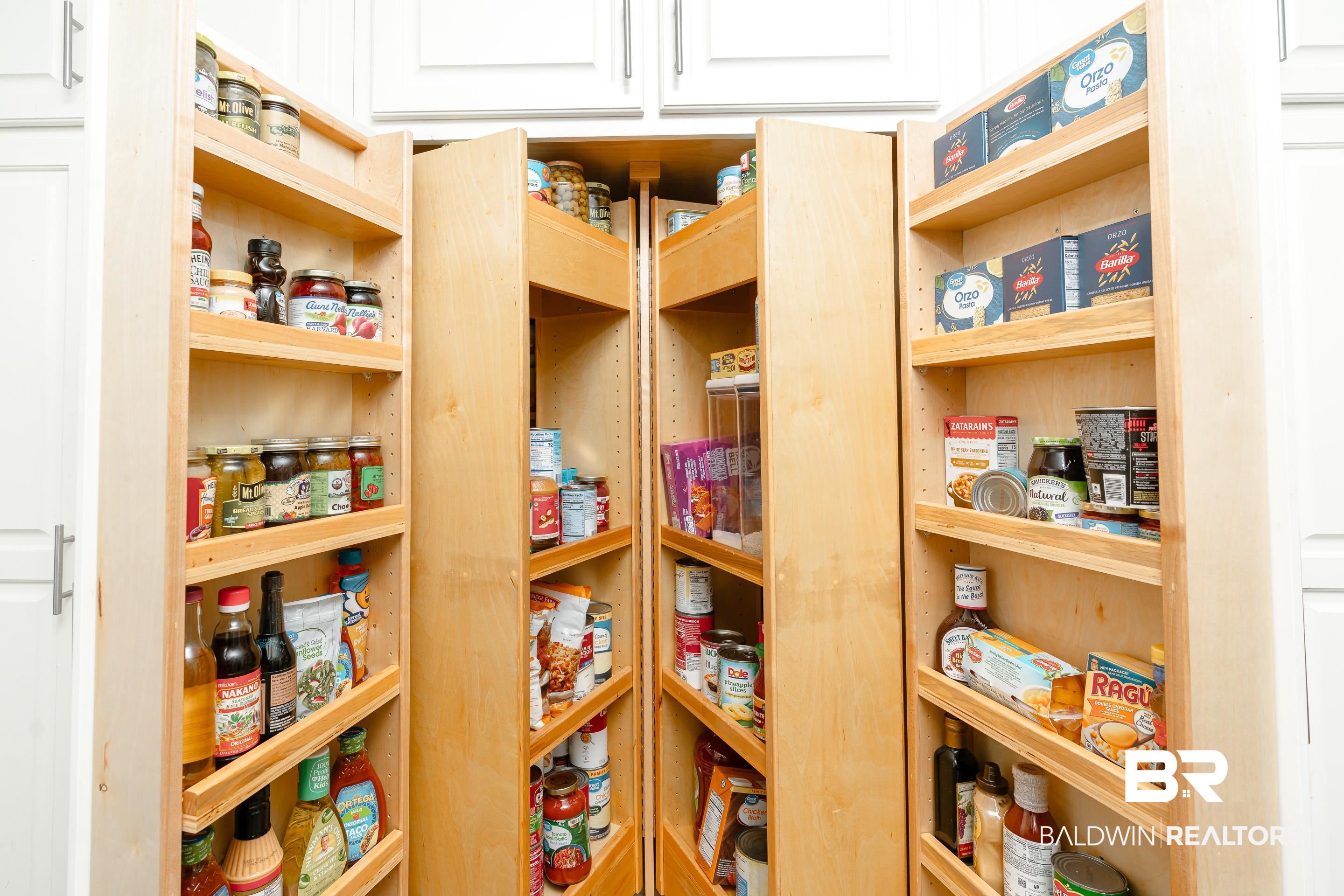 9477 Deerfield Drive Irvington, AL 36544 - Photo 33 of 58 View of pantry