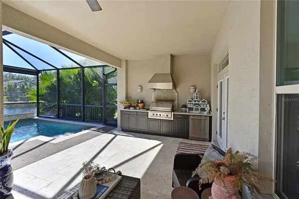 $750,000 | 11608 8th Terrace Northeast, Bradenton, FL 34212