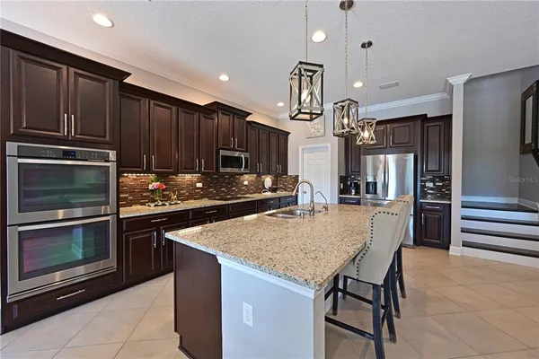 $750,000 | 11608 8th Terrace Northeast, Bradenton, FL 34212