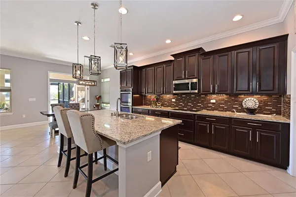 $750,000 | 11608 8th Terrace Northeast, Bradenton, FL 34212