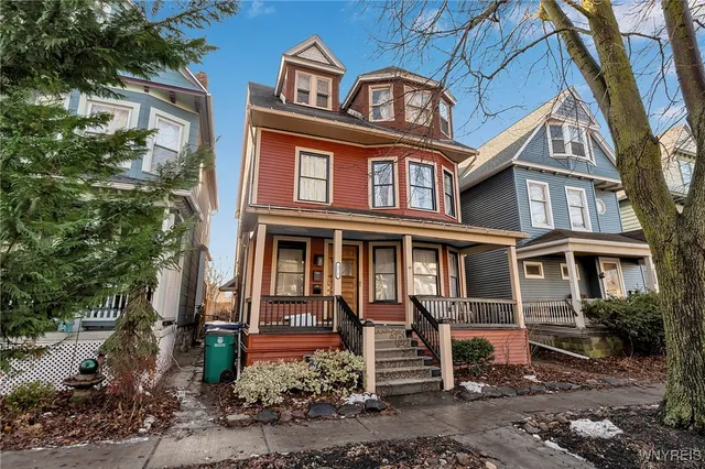 $359,900 | 371 Potomac Avenue, Buffalo, NY 14213