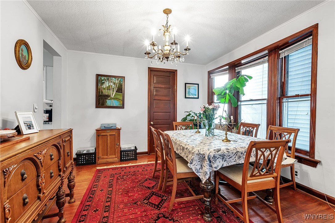 371 Potomac Avenue Buffalo, NY 14213 - Photo 8 of 31