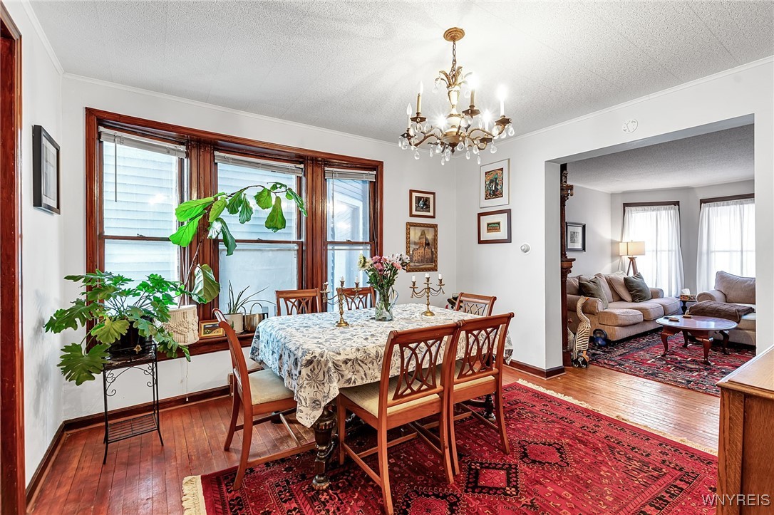 371 Potomac Avenue Buffalo, NY 14213 - Photo 9 of 31