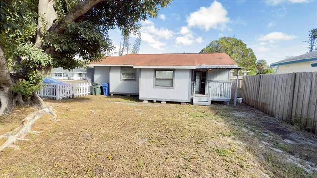 $1,275 | 1317 21st Avenue West, Bradenton, FL 34205