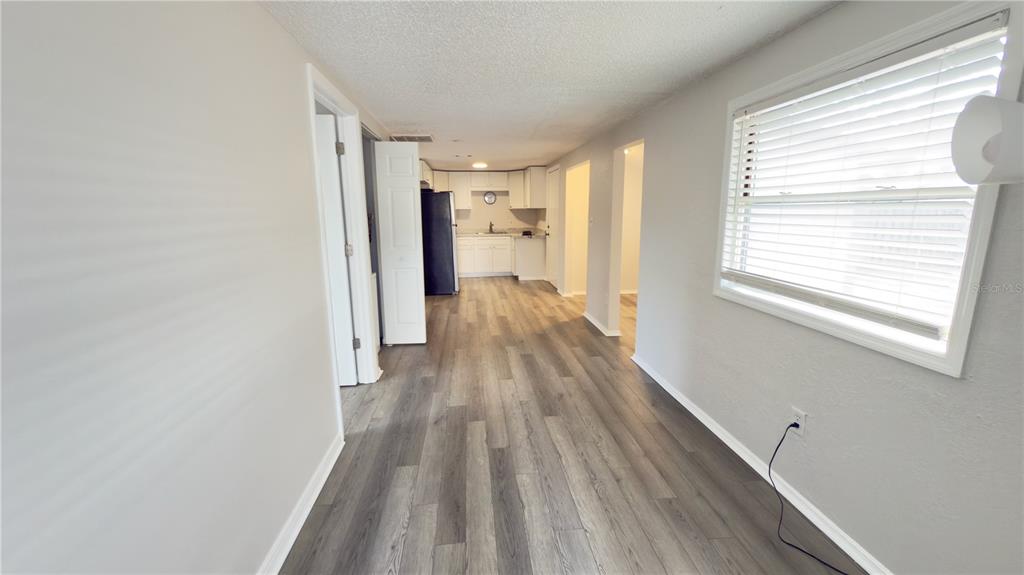 1317 21st Avenue West Bradenton, FL 34205 - Photo 7 of 18