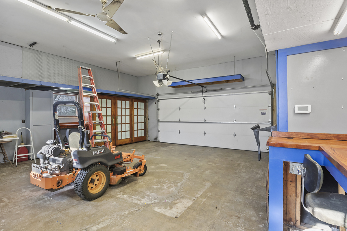 12945 Smith Road Manhattan, IL 60442 - Photo 30 of 43 a view of a garage with storage
