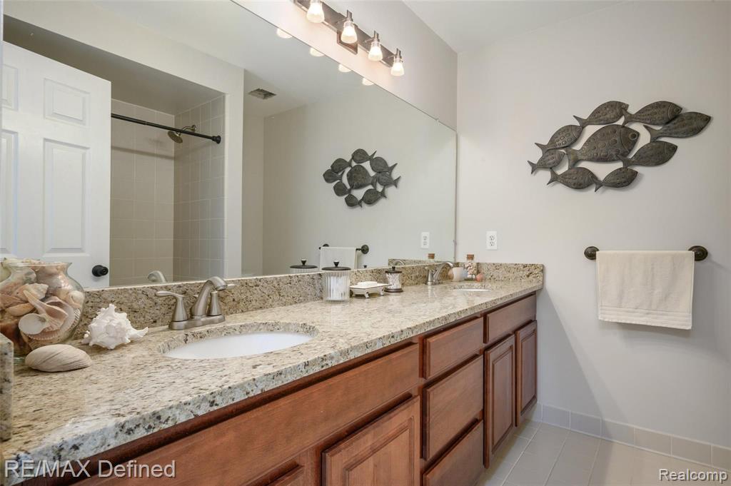 116 Scarborough Lane Rochester Hills, MI 48306 - Photo 37 of 53